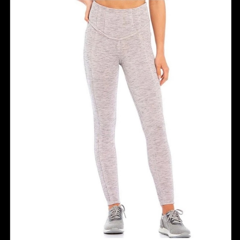 25. FREE PEOPLE Hybrid Leggings in Dark Silver - Picture 6 of 6